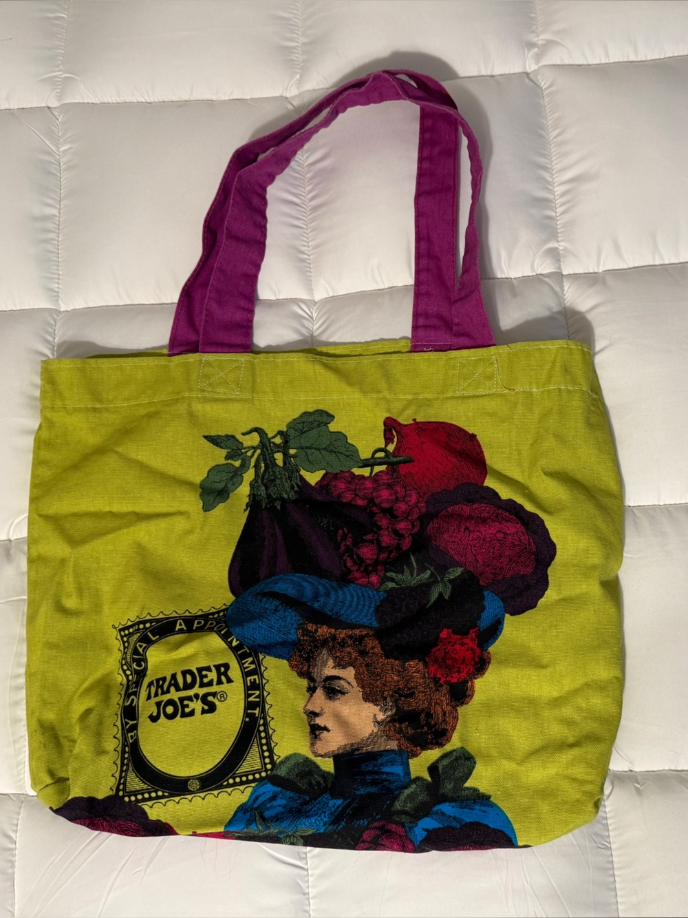 Rare Trader Joe's Lime Green Canvas Tote with Magenta Handles - Picture 2 of 2